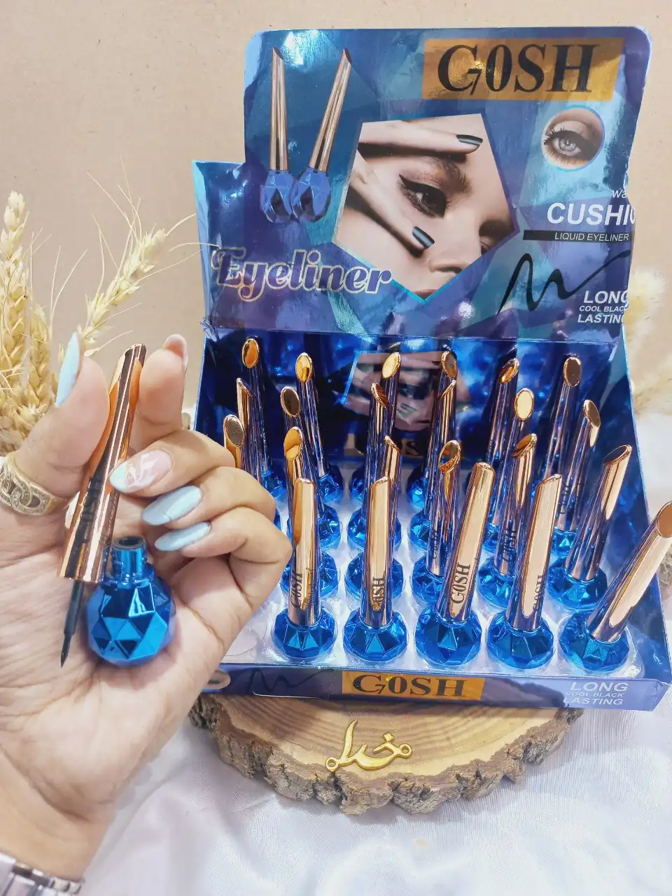 خط چشم پرطرفدار ماژیکی طرح الماسی برند گاش GOSH کدG001