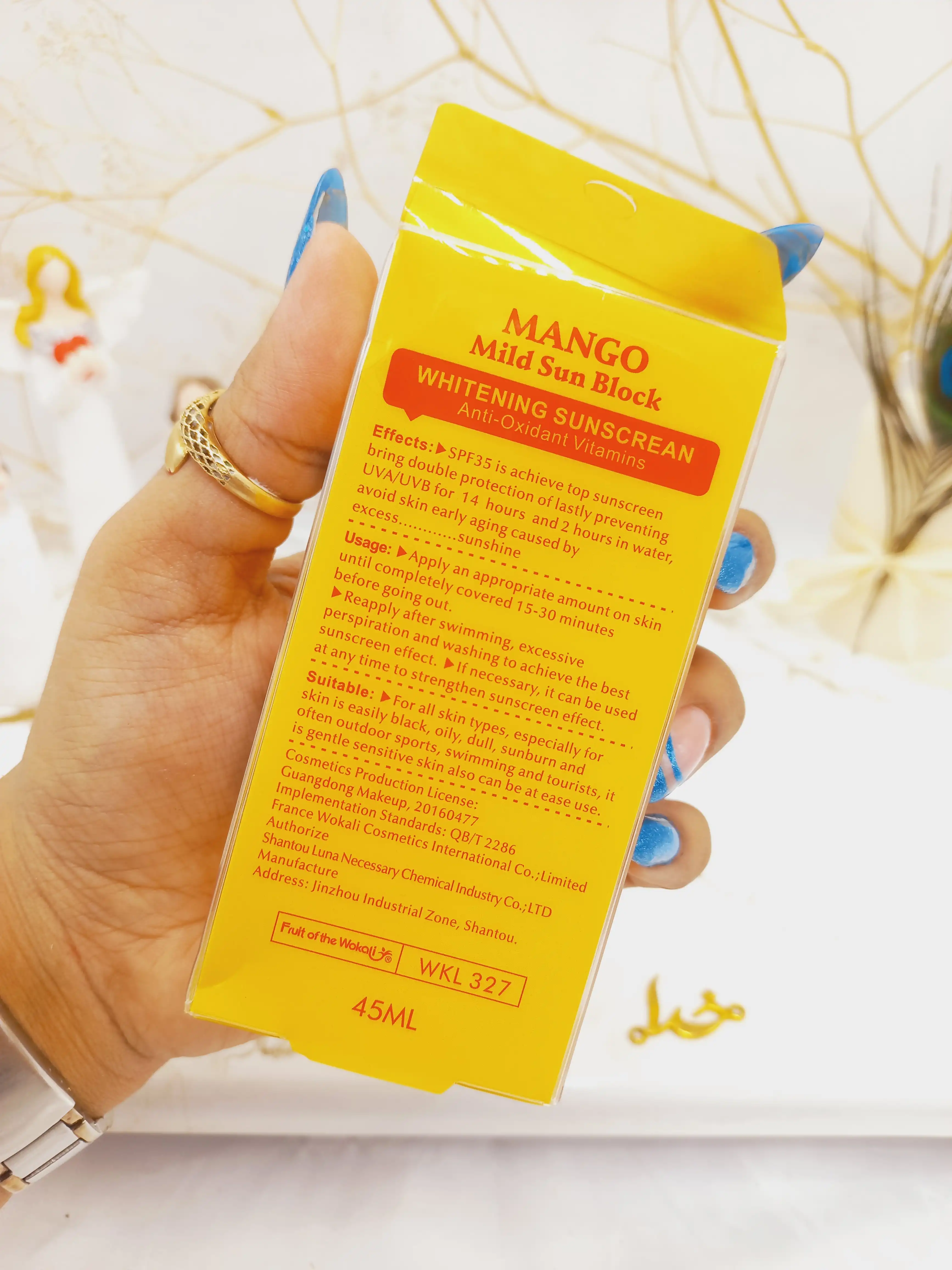 ضدآفتاب SPF 35  مدل انبه حجم 50 میل ووکالی کد WKL327