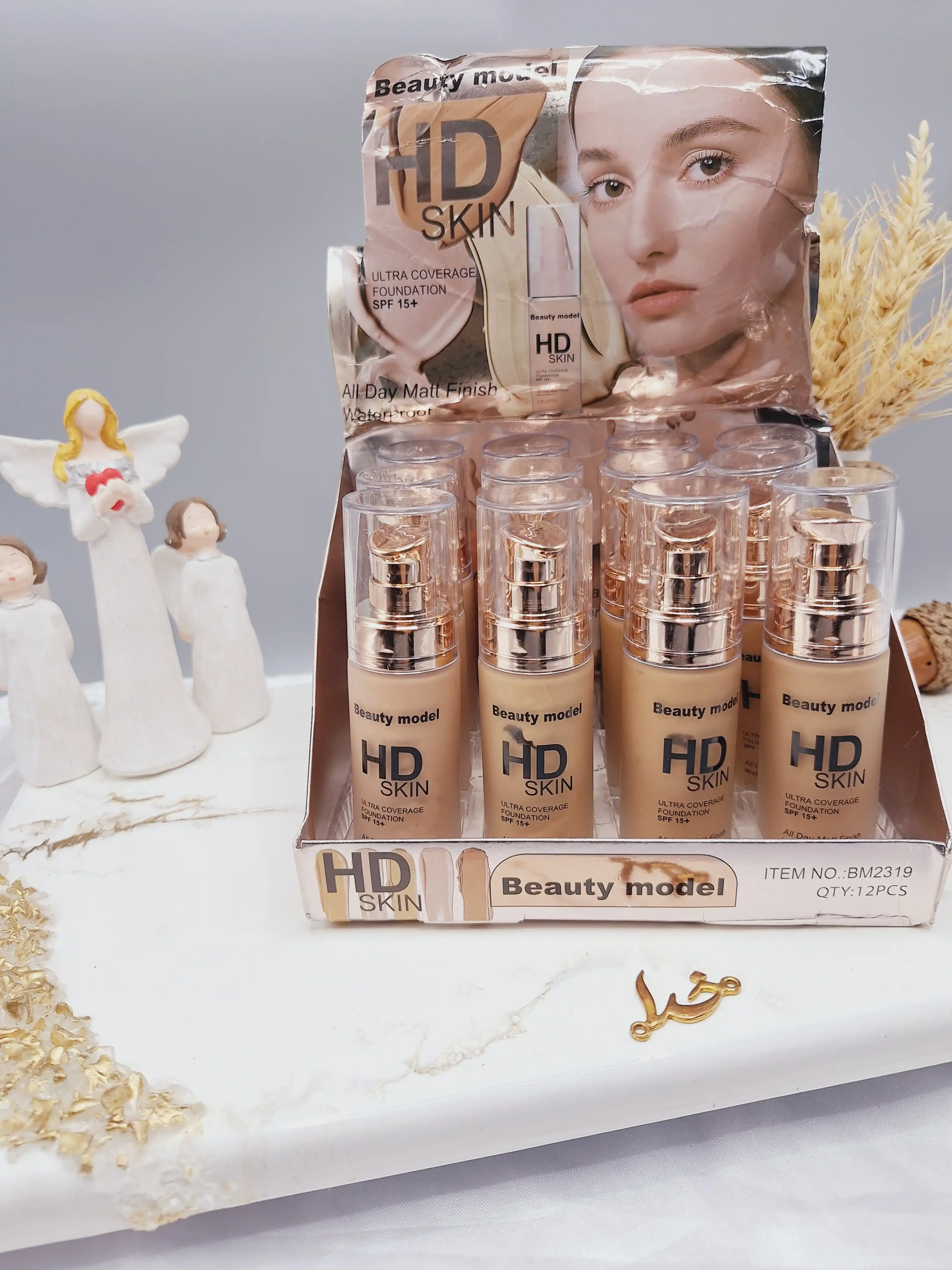 کرم پودر ضدآب با پوشش مناسب مات برند Beauty model کد BM2319