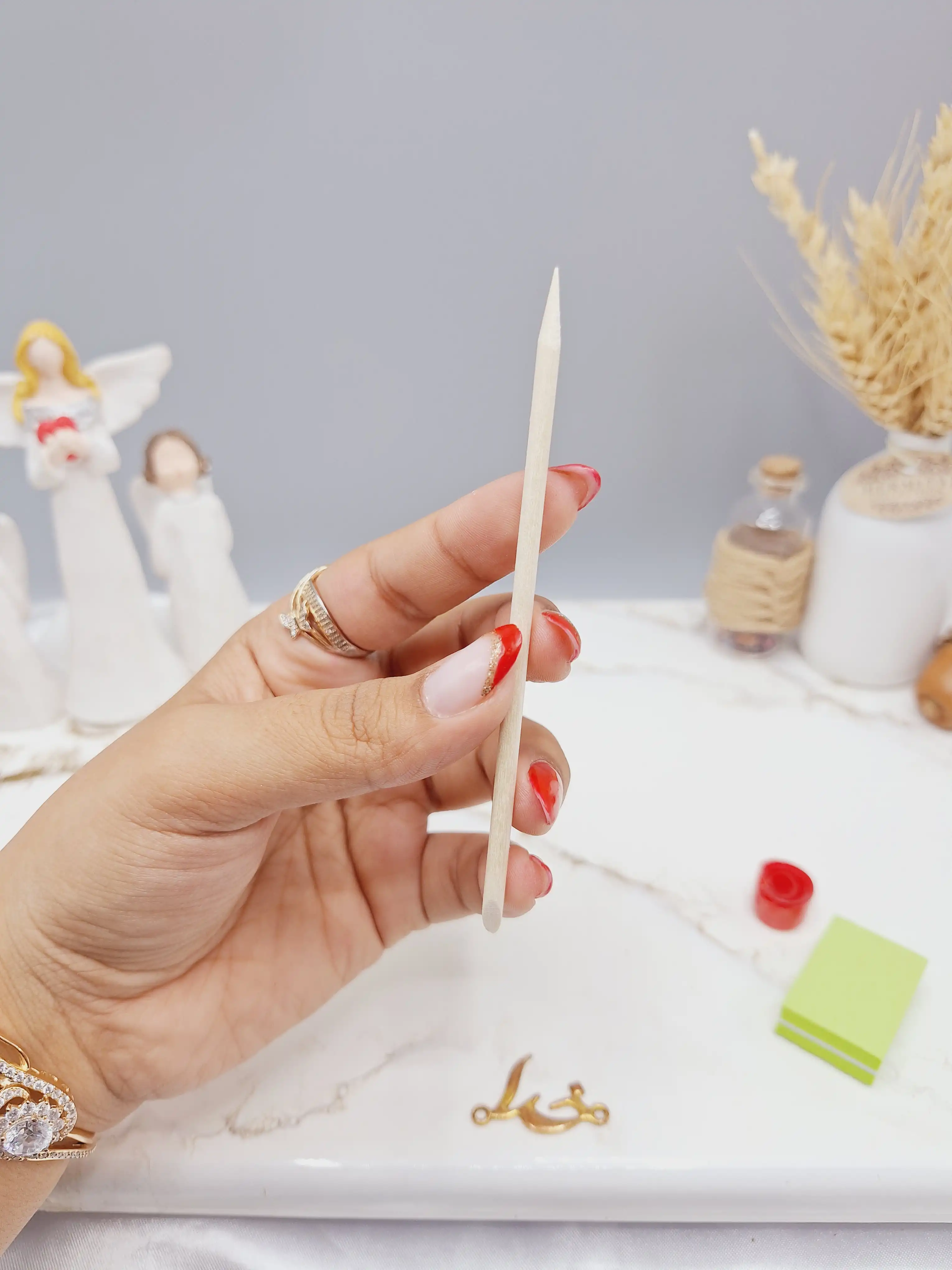ناخن مصنوعی با مواد کاشت درجه 1 رنگ آبی و بنفش طرح ساده