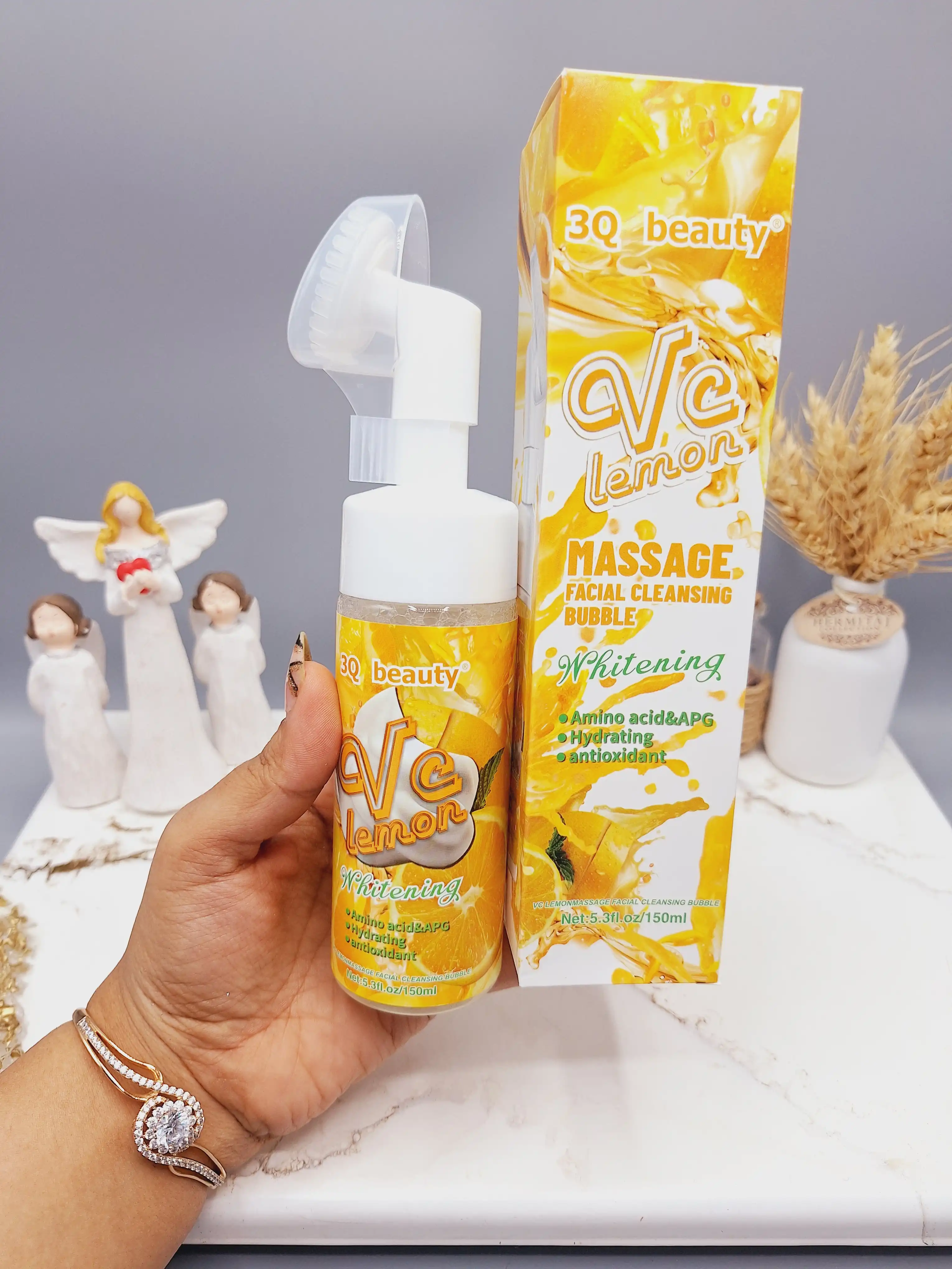 فوم حبابی براش دار لیمو دارای سفیدی پوست و آمینو اسید برند 30 beauty کد 4113