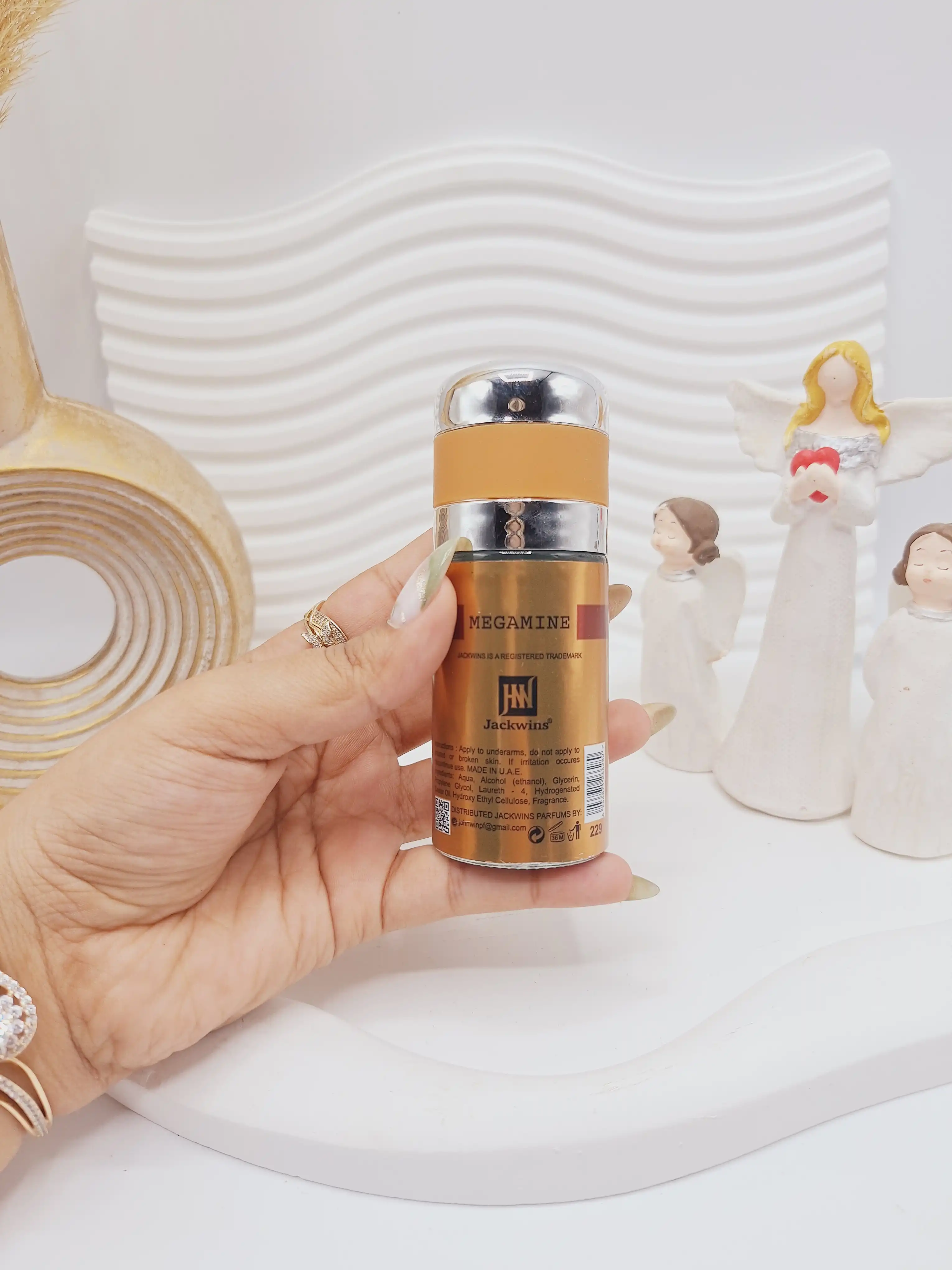 مام رولی 24 ساعته 50ml برند MEGAMINE کد 6280