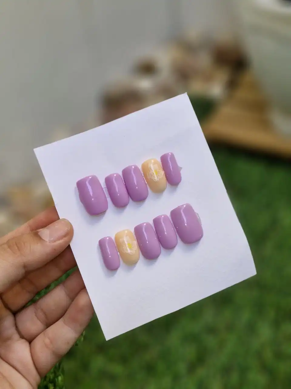 ناخن مصنوعی با مواد کاشت طرح شکوفه بهاری بنفش (به همراه پک اختصاصی)