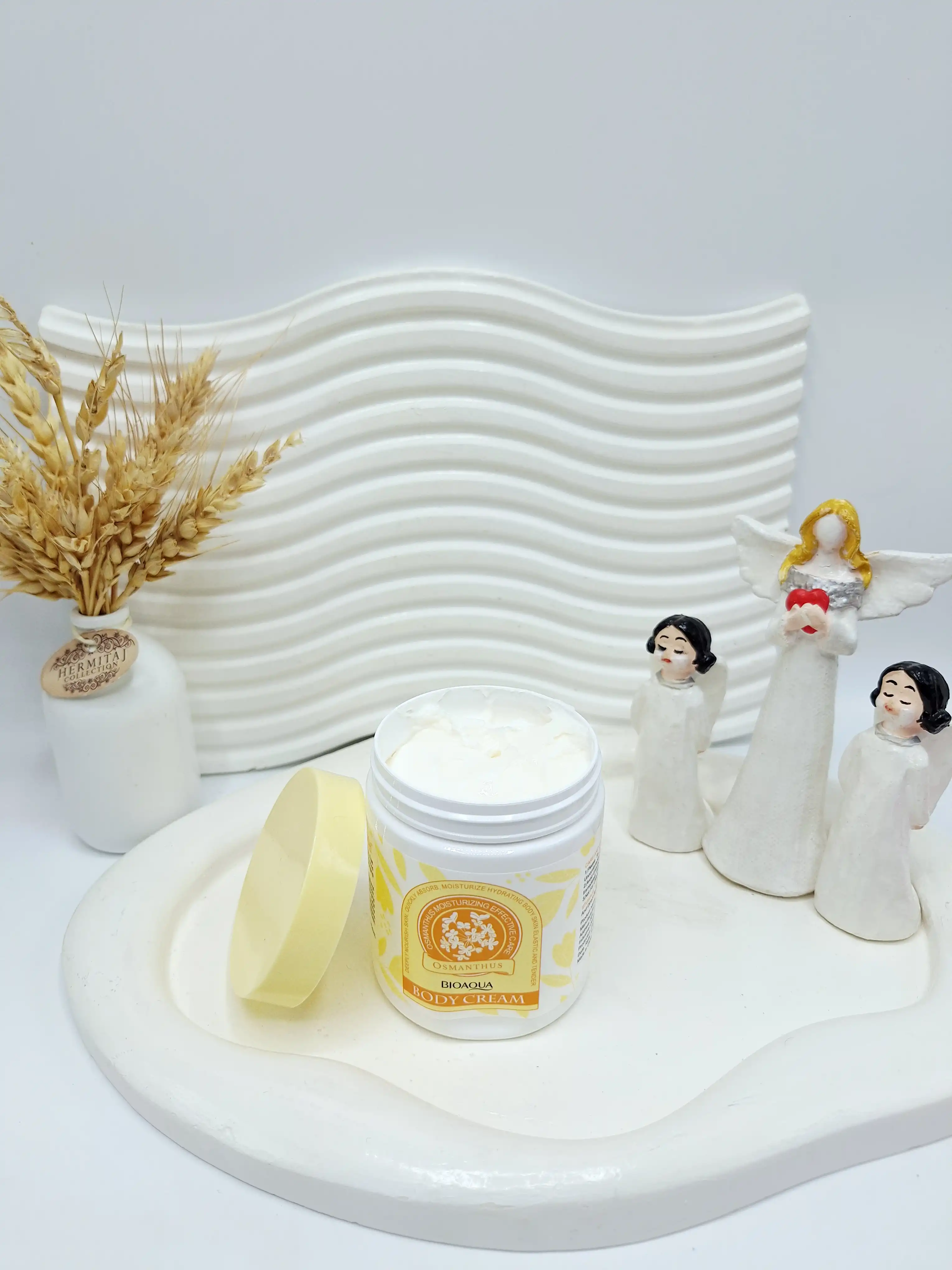 کره بدن با عصاره اسمانتوس حجم 260 گرم کد 8250