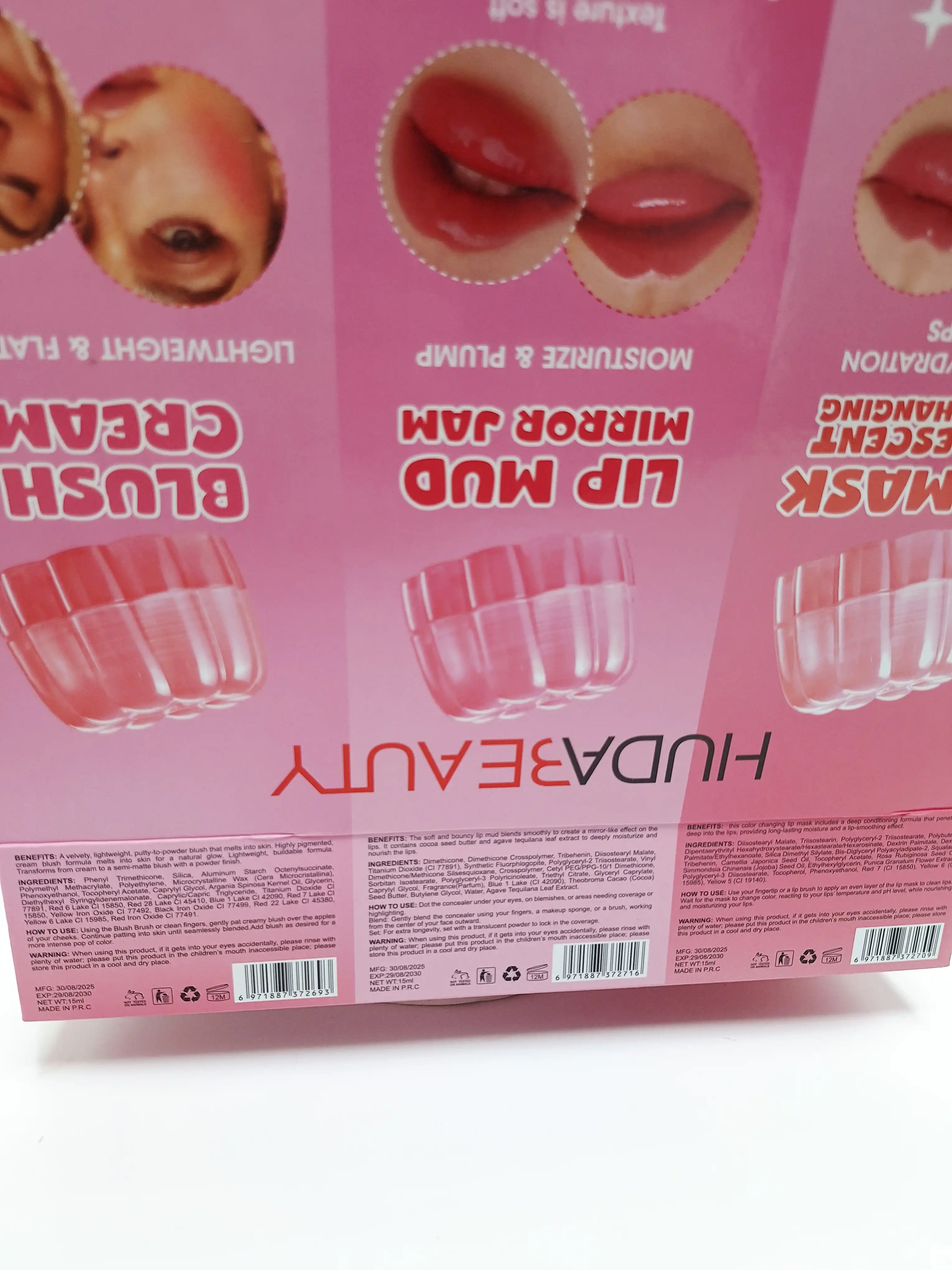 رژ لب کاسه ای ژله برنامه هدا بیوتی کد 50318